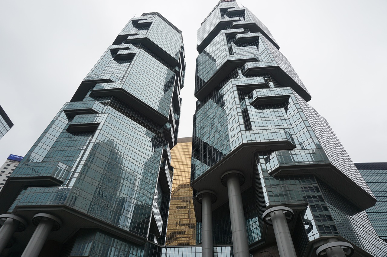中富通上市，新征程启航，迎接挑战的未来之路