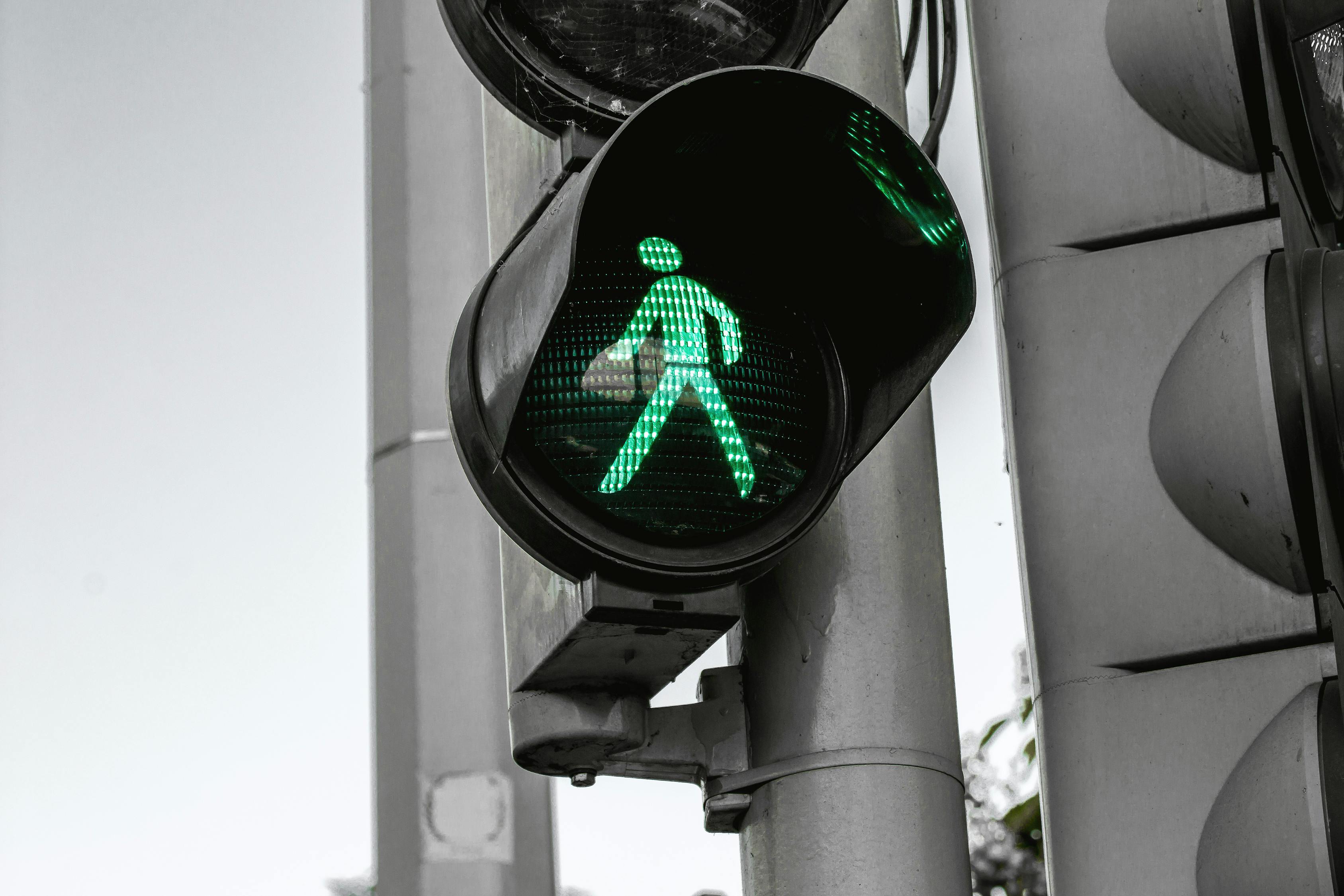 最新交警事故分析与思考报告发布