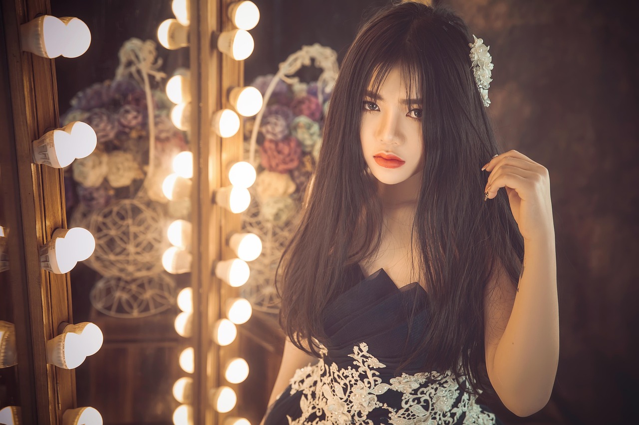 潘婷女演员,荧屏上的璀璨之星