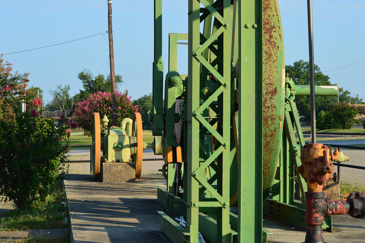 全球原油市场动态,最新价格变动与影响因素分析