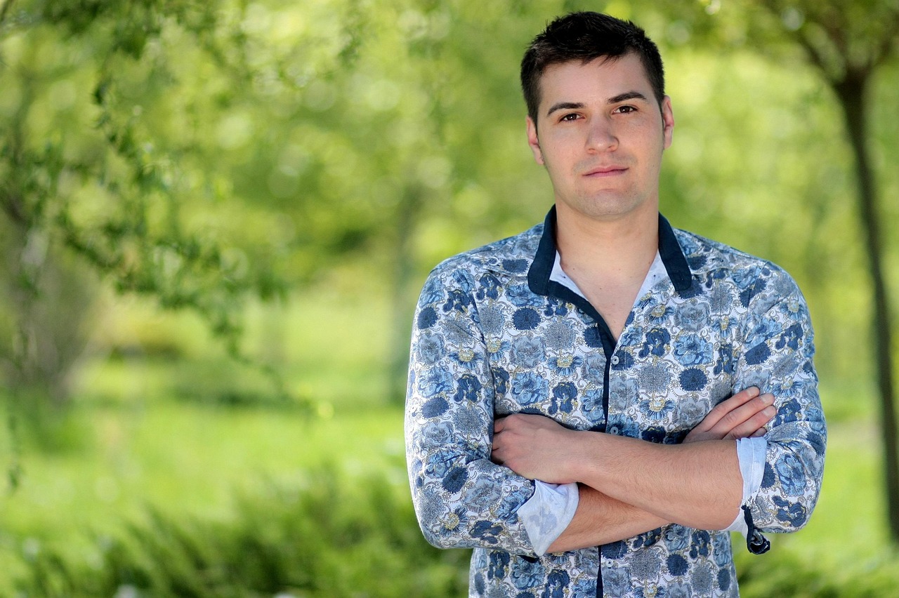 阳光男演员,荧幕上的璀璨之星