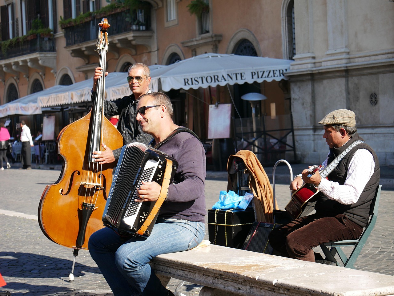 拔河比赛中的音乐旋律,激情与节奏的完美融合之战歌