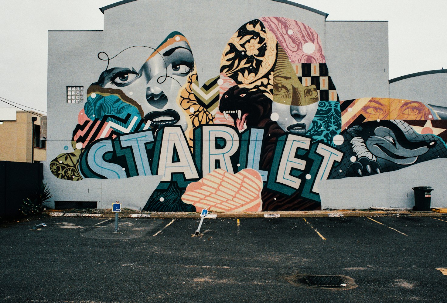 电影两小无猜，魔力与情感深度之旅