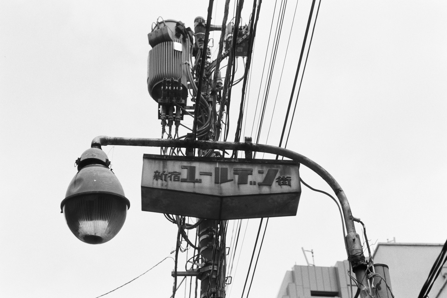 太阳能路灯价格表揭秘,市场分析与购买指南