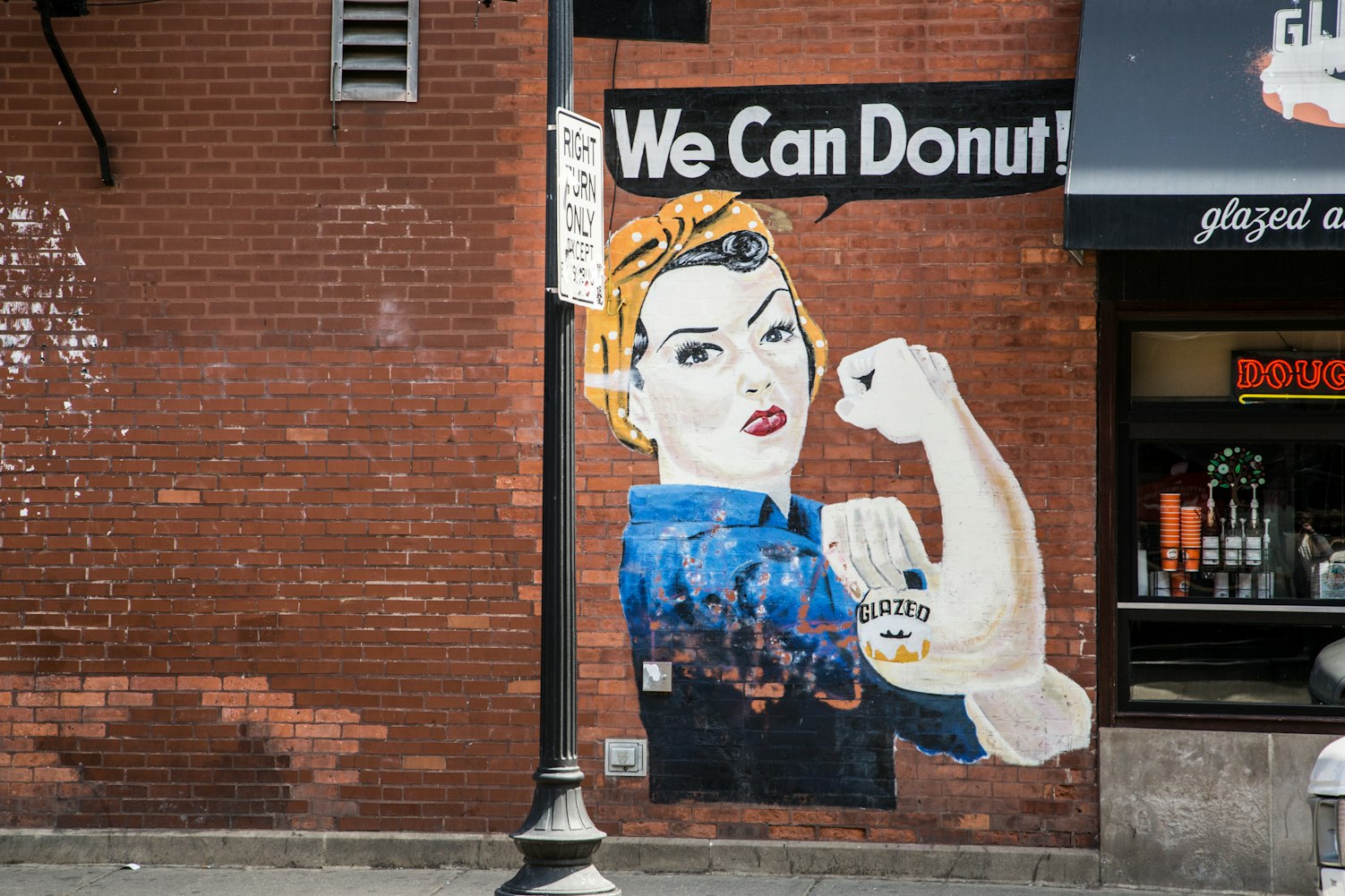 动漫世界魅力探索,沙雕头像女生动漫创意无限