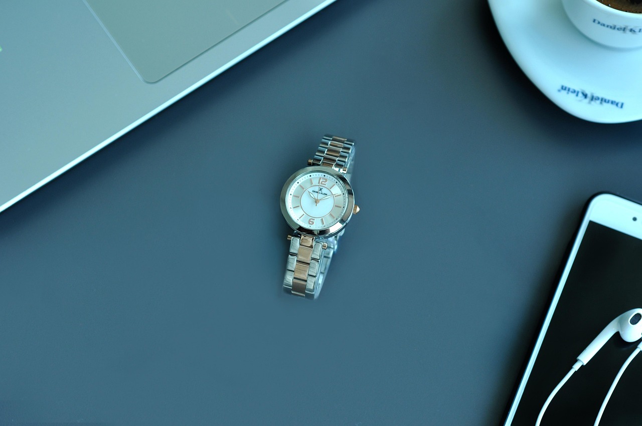 三星CH711手机上市时间的深度解析及预测