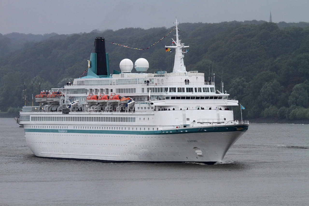 重庆至宜昌豪华游轮旅游,价格与体验全解析