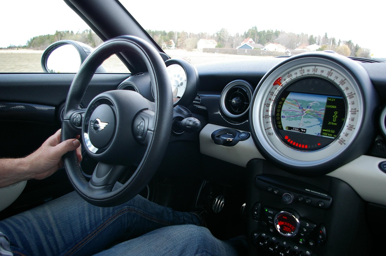 最新驾考模拟试题下载,提升驾驶技能的必备资源,助您轻松备考驾考!