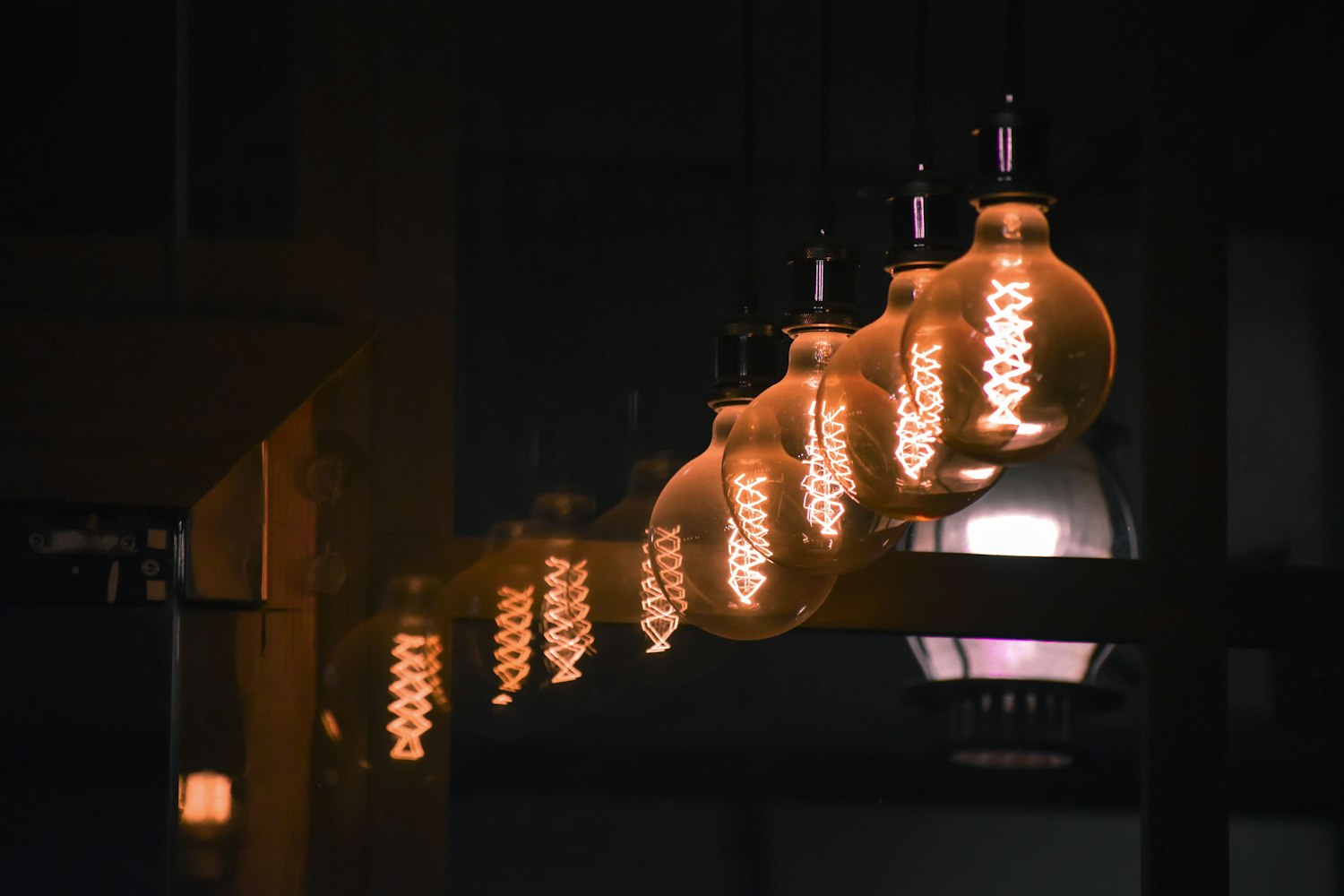 最新灯具设计,塑造现代生活空间的照明艺术之美