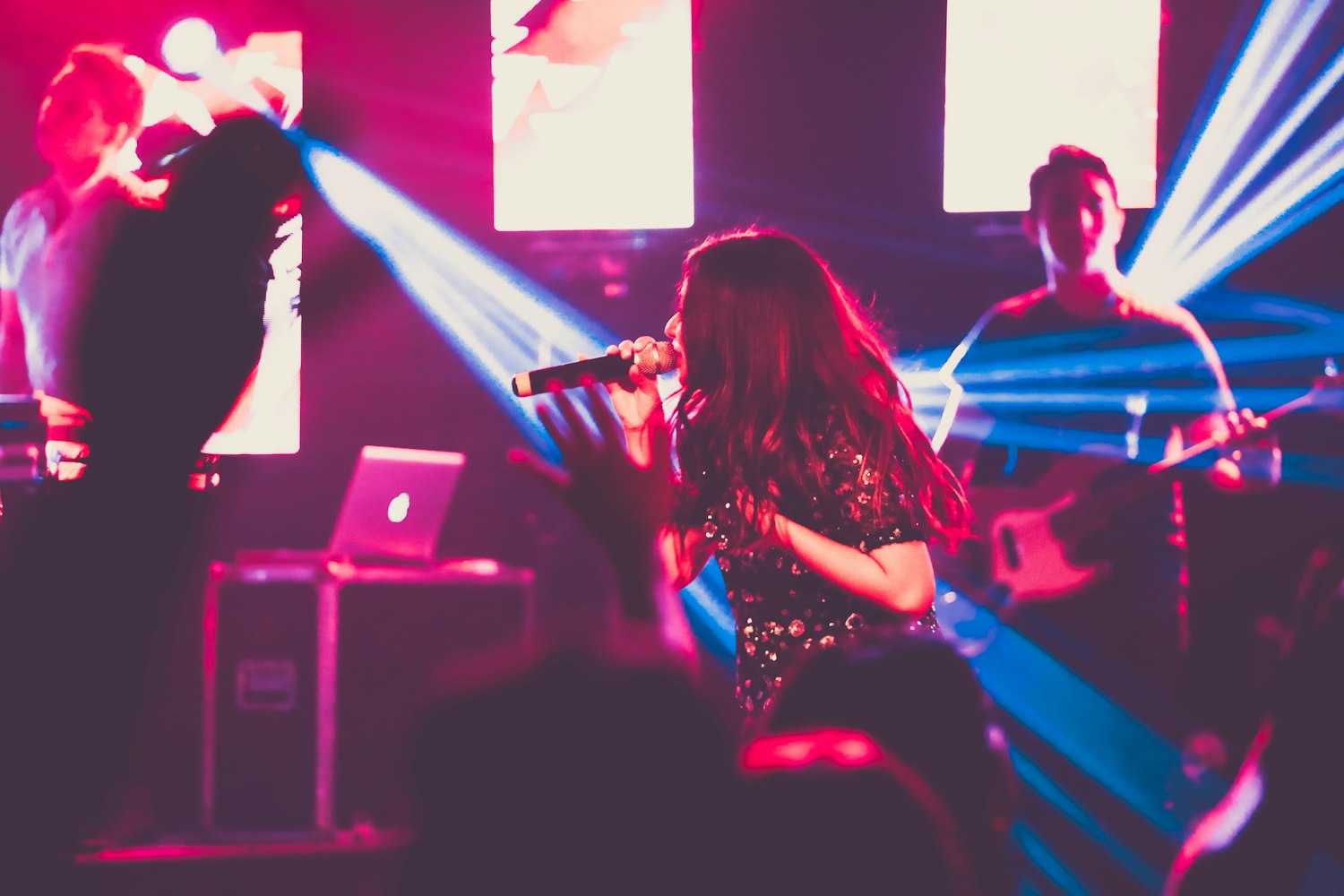 最新伤感动听歌曲推荐,音乐情感之旅的启程