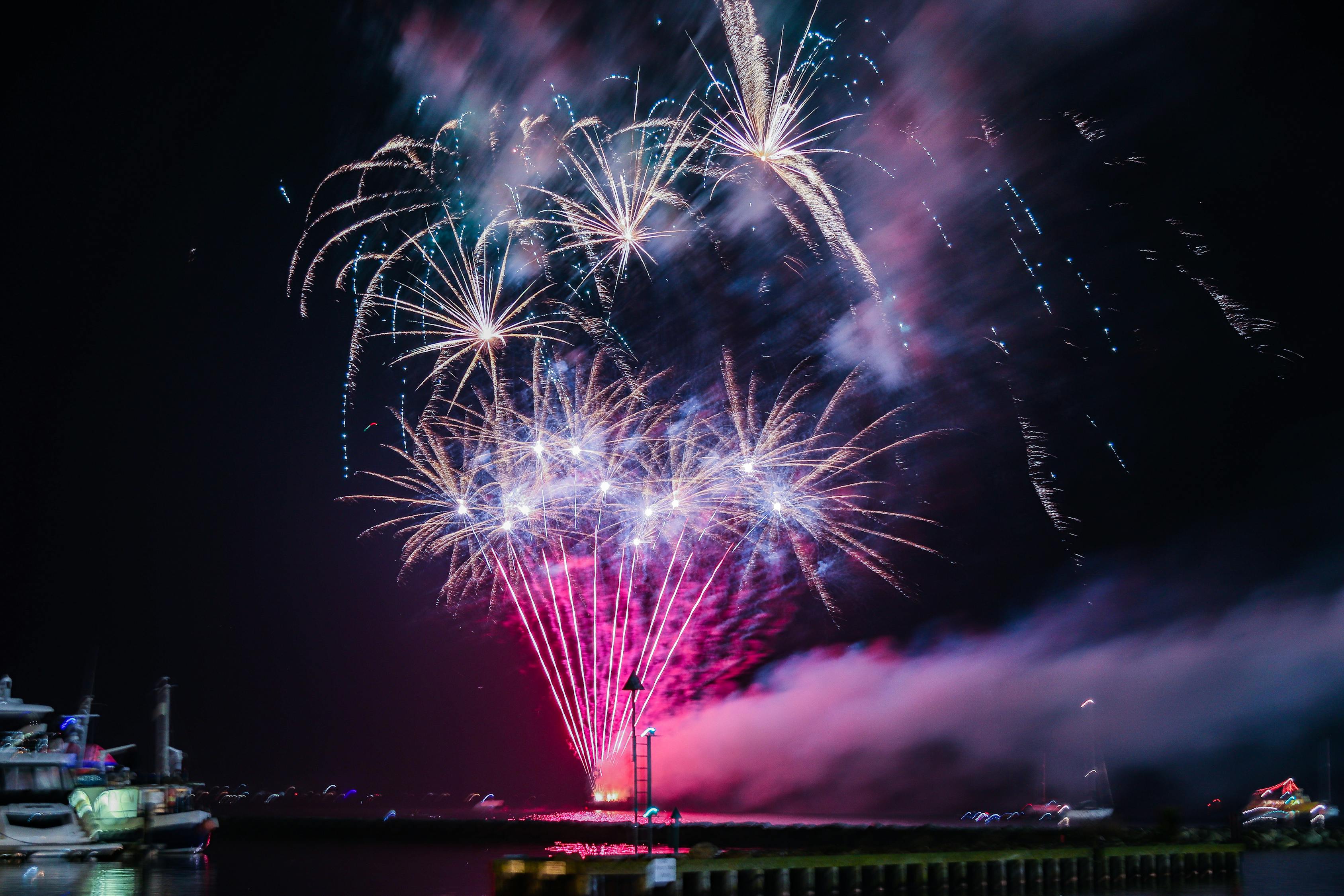 西瓜盛宴，精彩绝伦的吃西瓜比赛视频