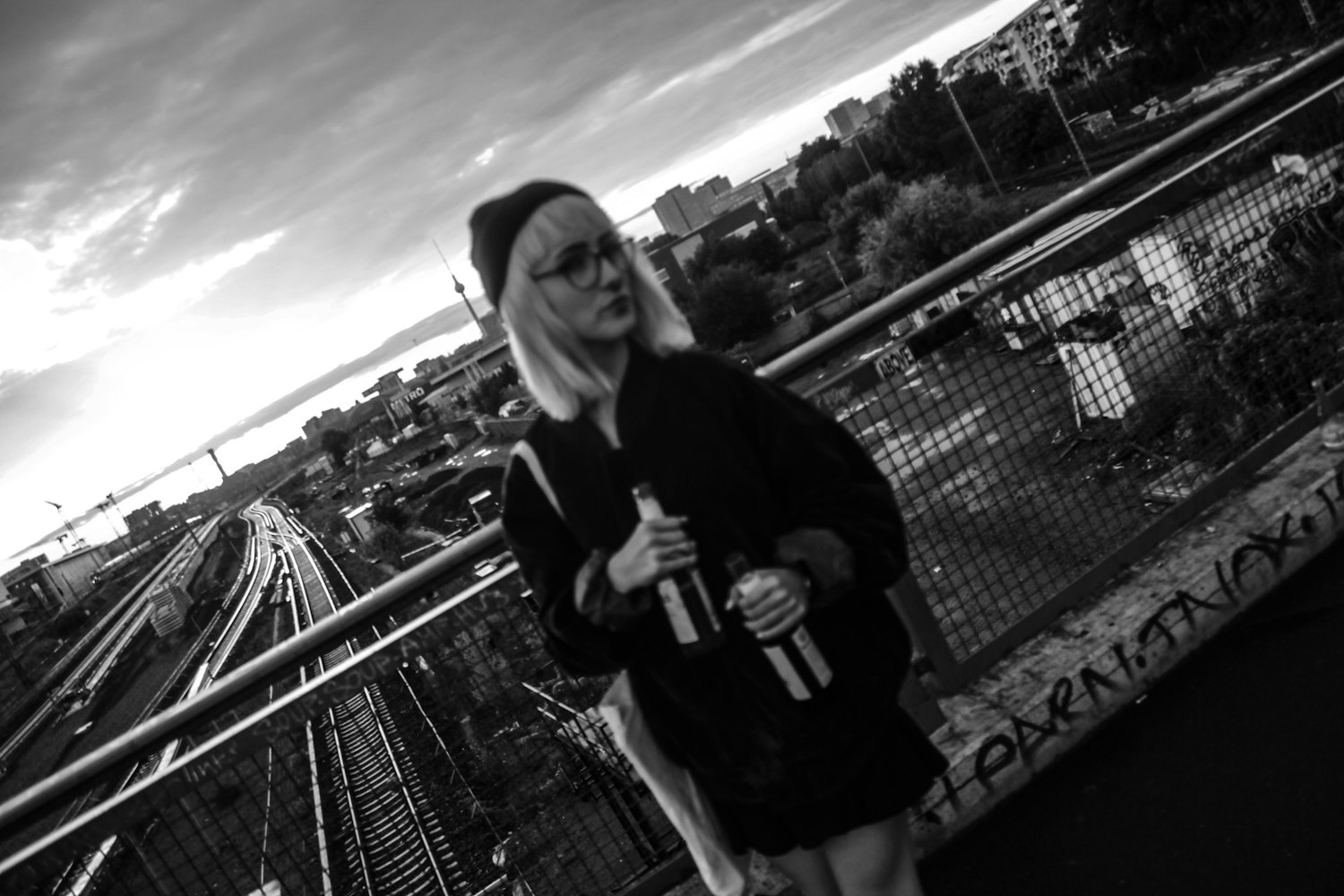 烟花易冷电视剧,繁华背后的情感纠葛与故事深度