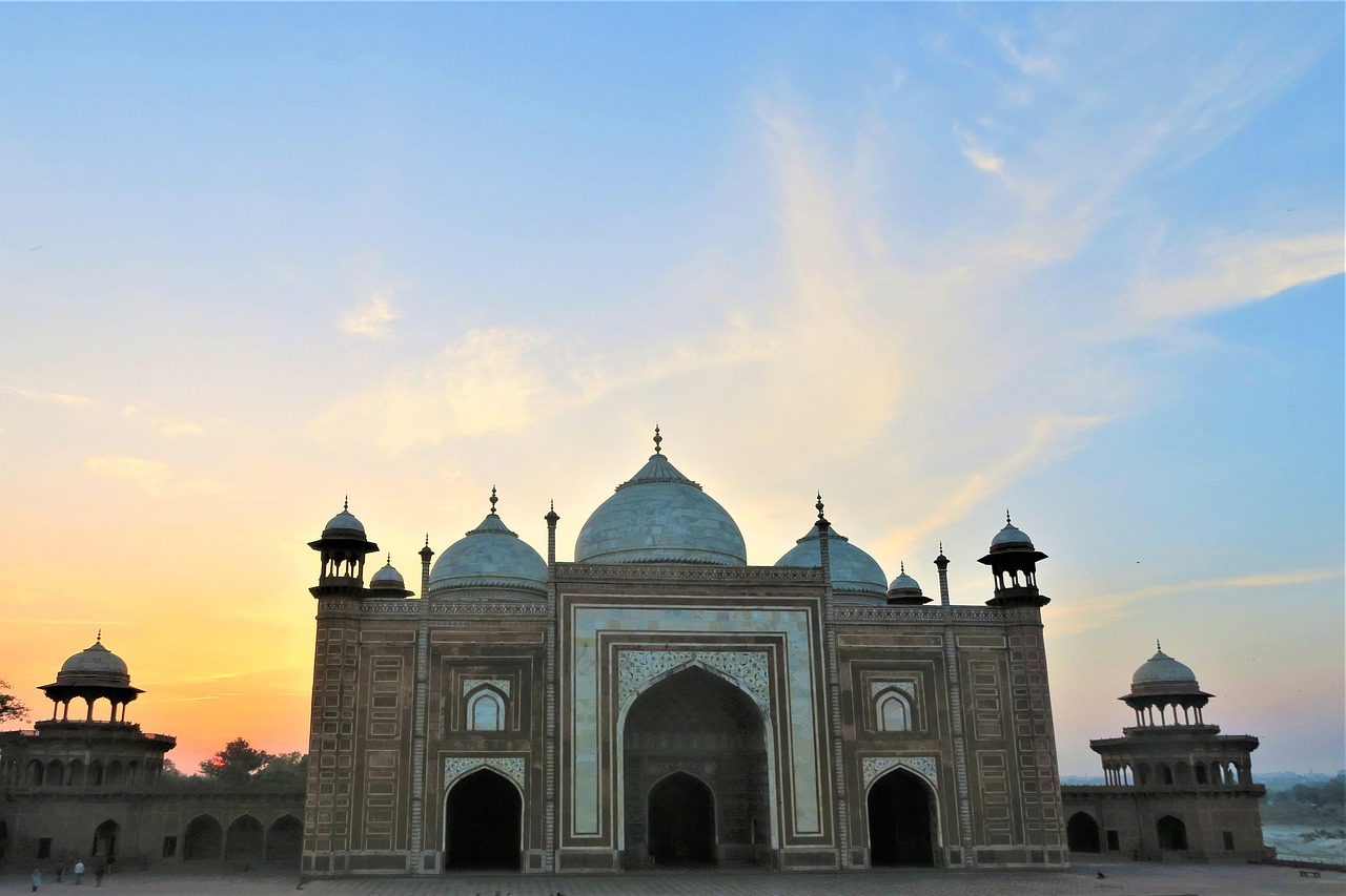 聚焦行业前沿，国内会议动态概览与发展脉络洞悉