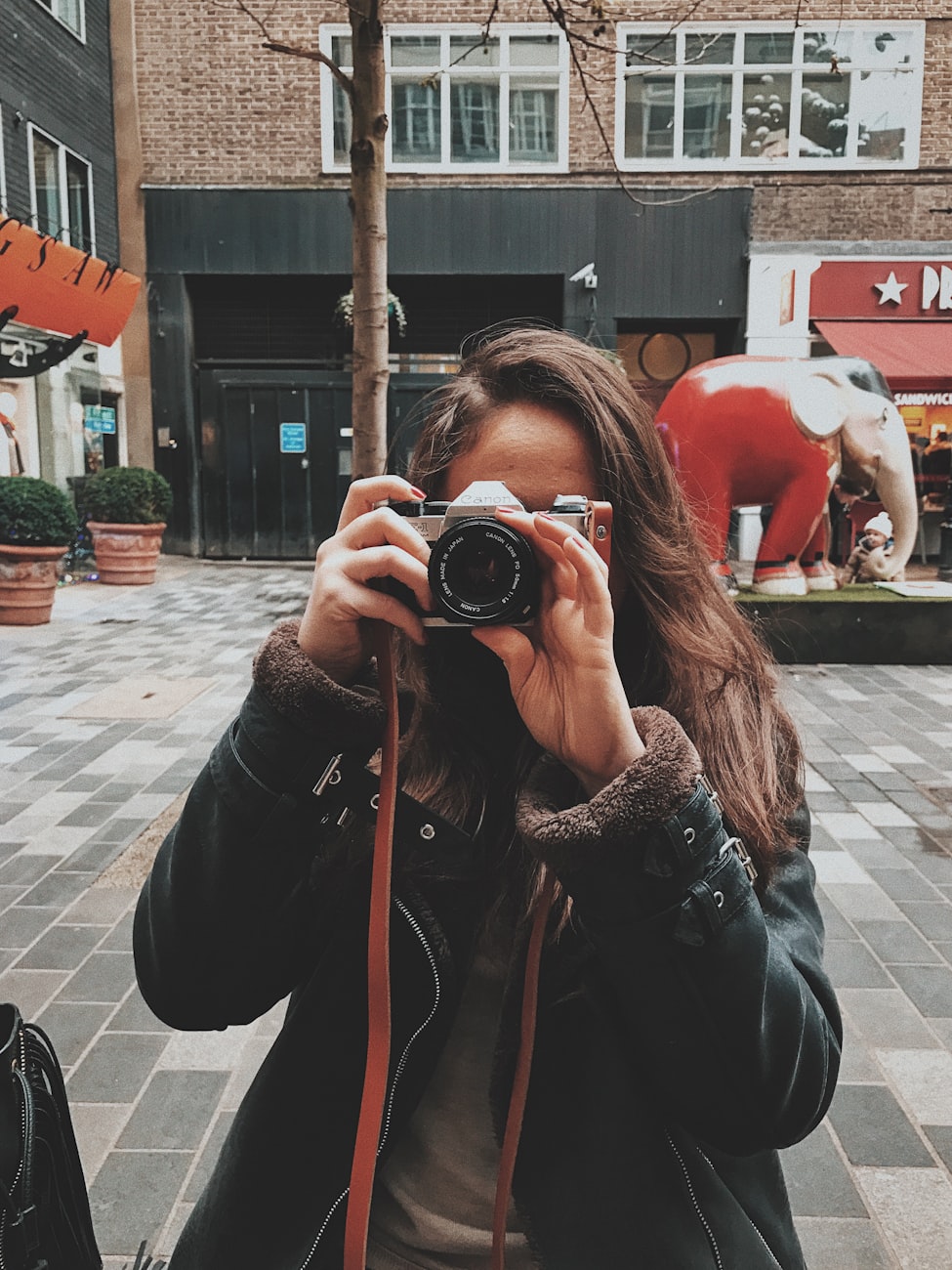 冯清,演员的魅力与无限潜能