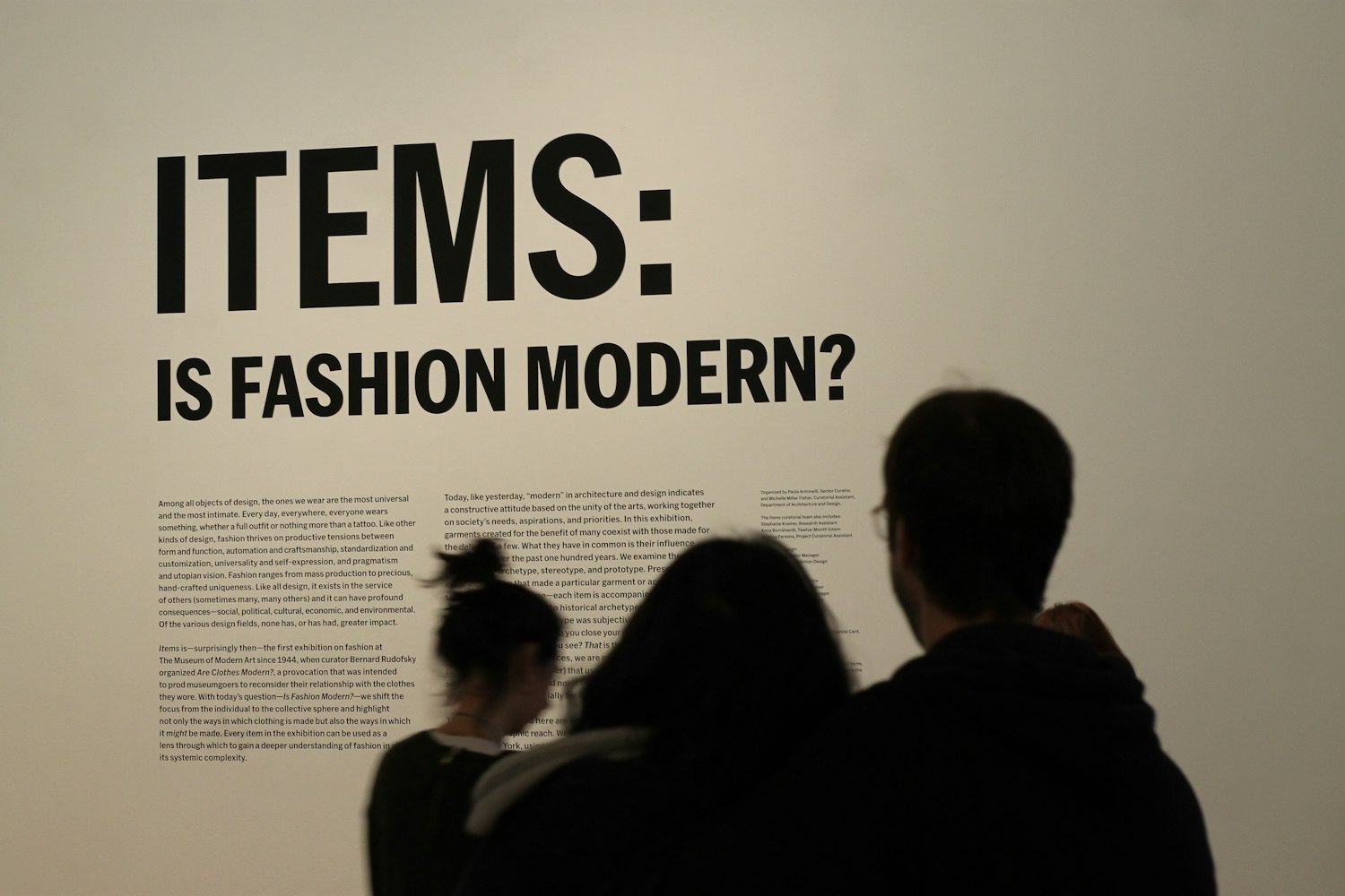 炳赞投资引领行业变革,积极布局未来前沿领域新动态