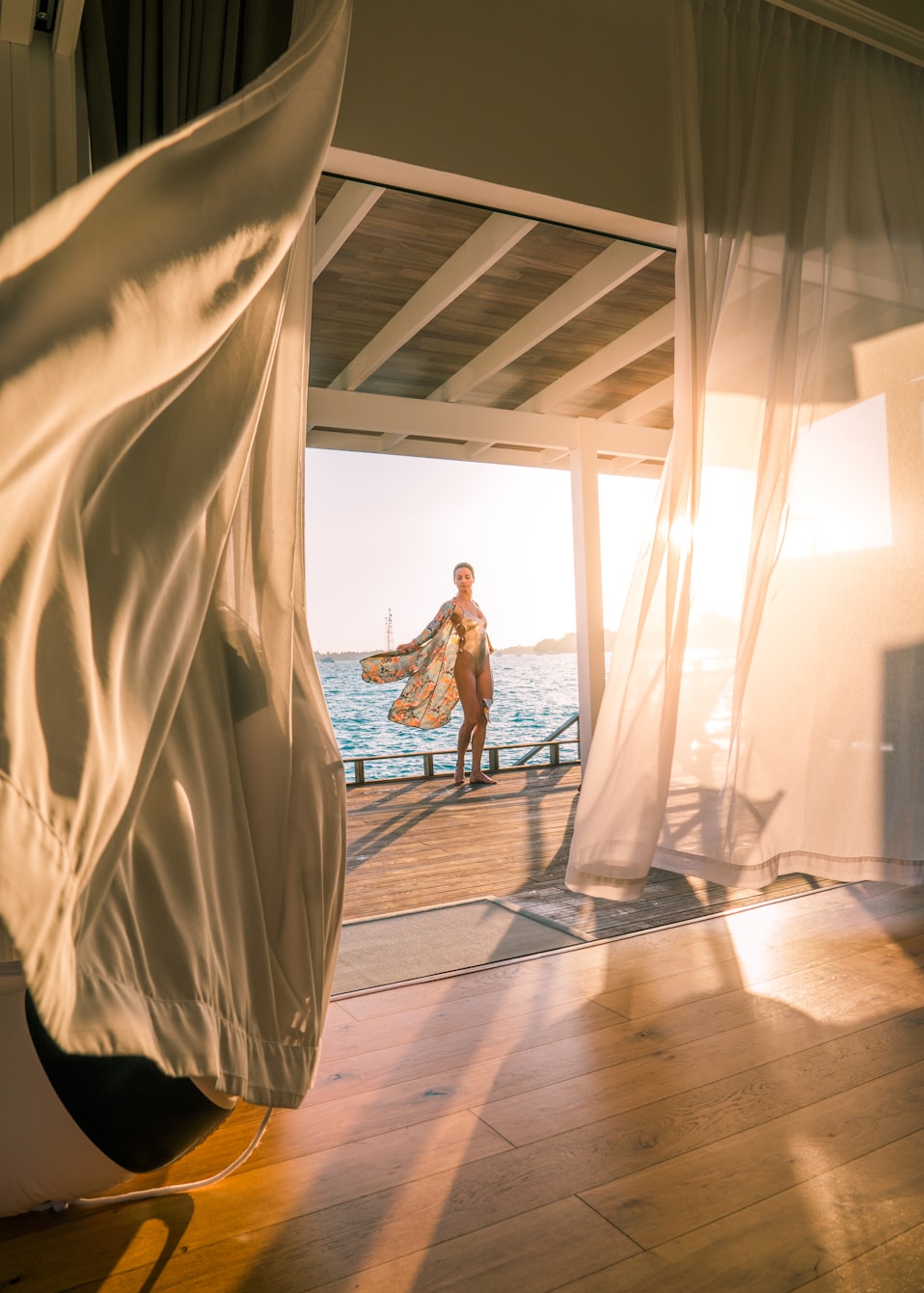 泫雅，音乐与时尚界的耀眼之星动态报道