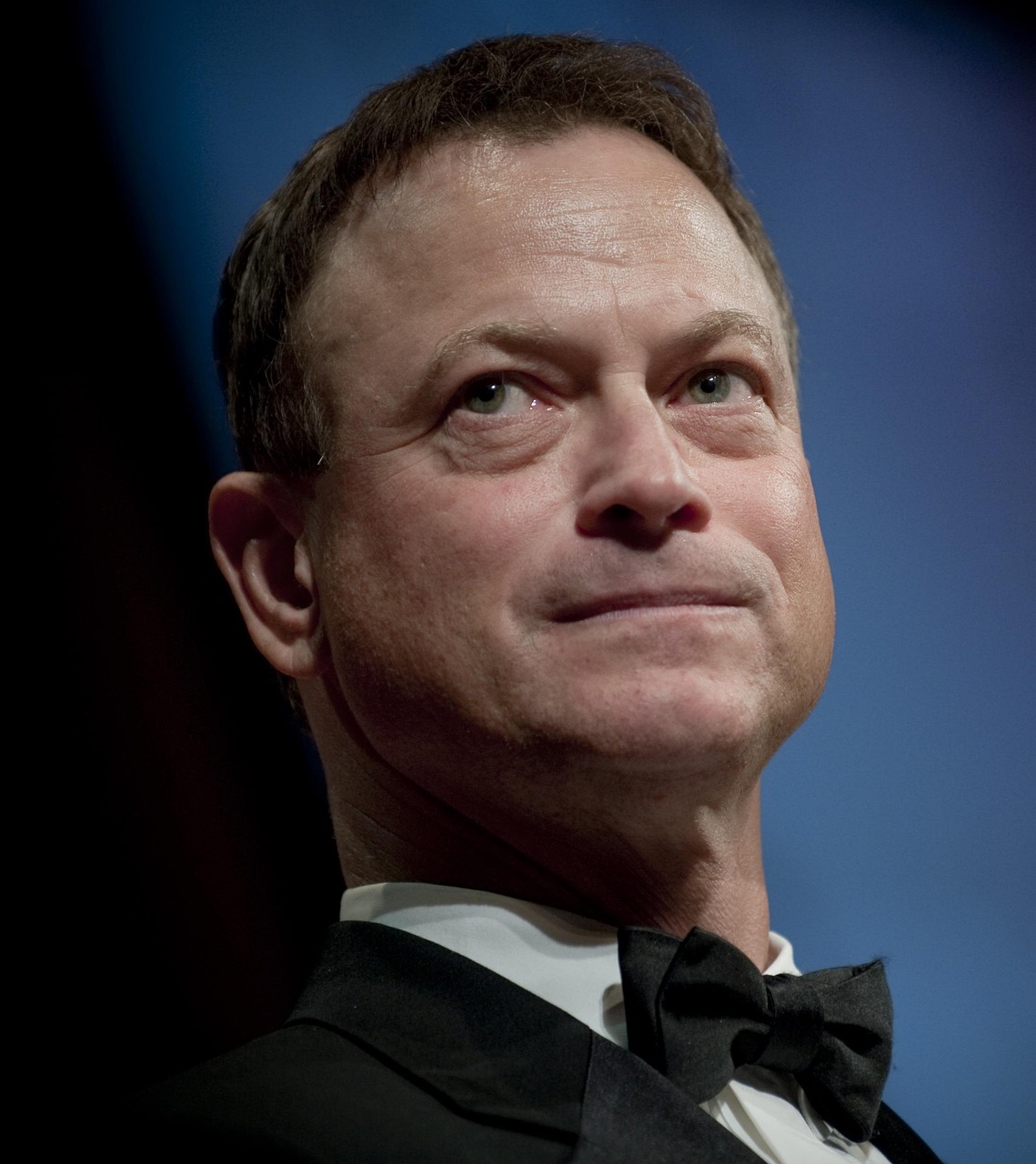 香港演员黄子华,演艺界的璀璨明星