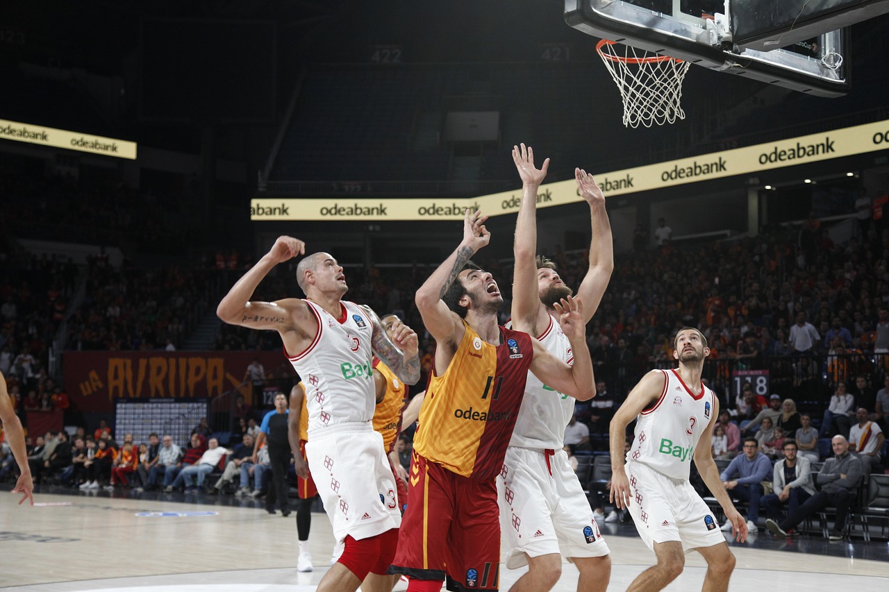 拜仁慕尼黑在欧冠比赛中的辉煌历程与荣耀时刻